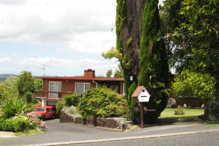 Photo of property in 74 Anzac Road, Pukekohe, 2120