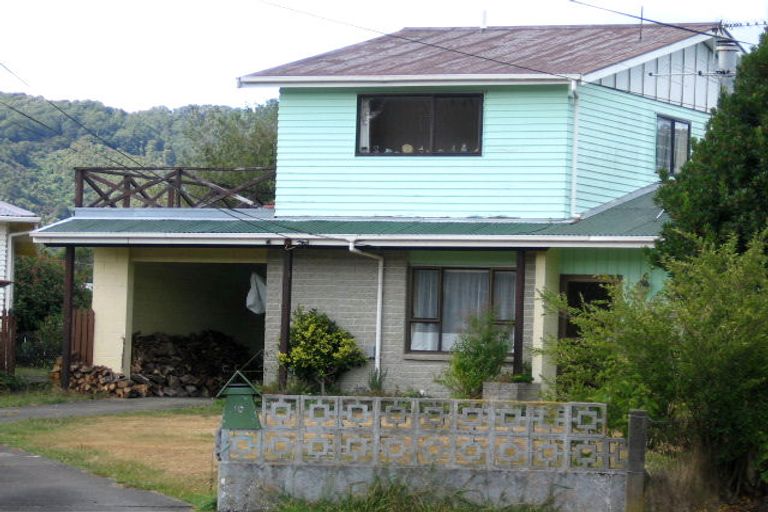 Photo of property in 10 Ross Grove, Trentham, Upper Hutt, 5018