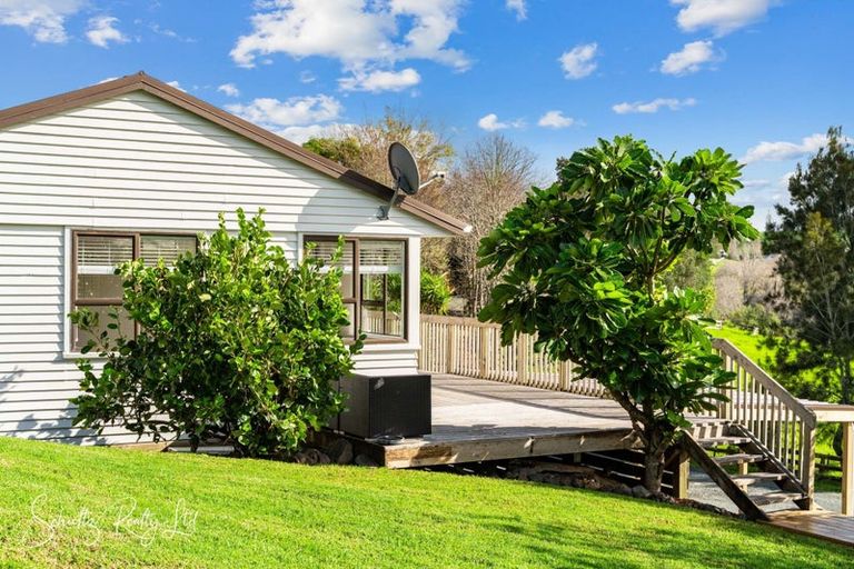 Photo of property in 91 Hurndall Street East, Maungaturoto, 0520