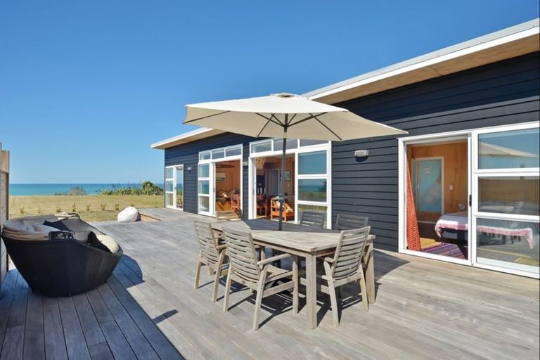 Photo of property in 25 Rochdale Road, Riversdale Beach, Masterton, 5872