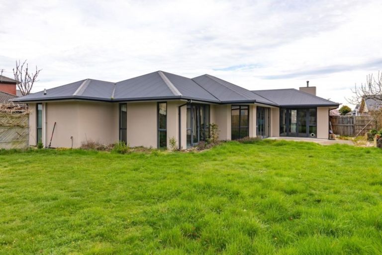 Photo of property in 10 Wildhawk Place, Shirley, Christchurch, 8061