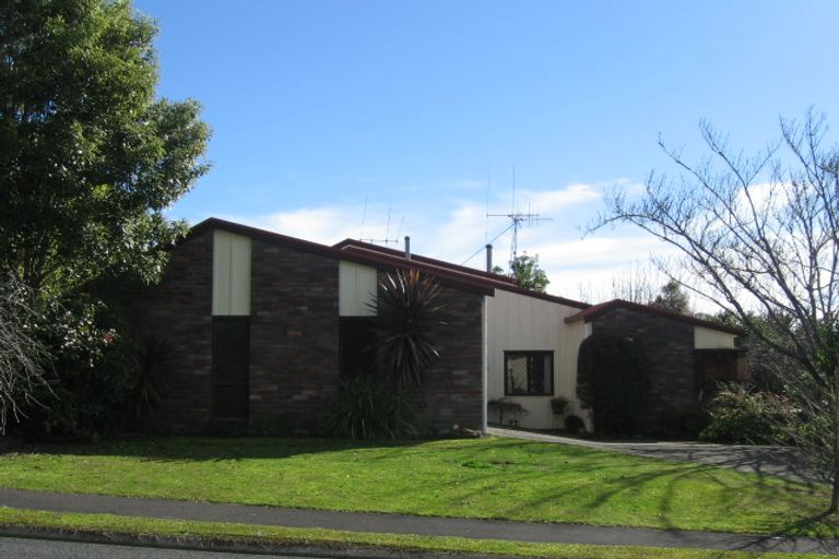 Photo of property in 10 Vincent Place, Dinsdale, Hamilton, 3204