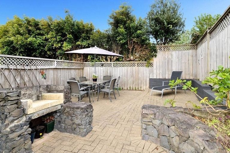 Photo of property in 22 Keegan Drive, Massey, Auckland, 0614