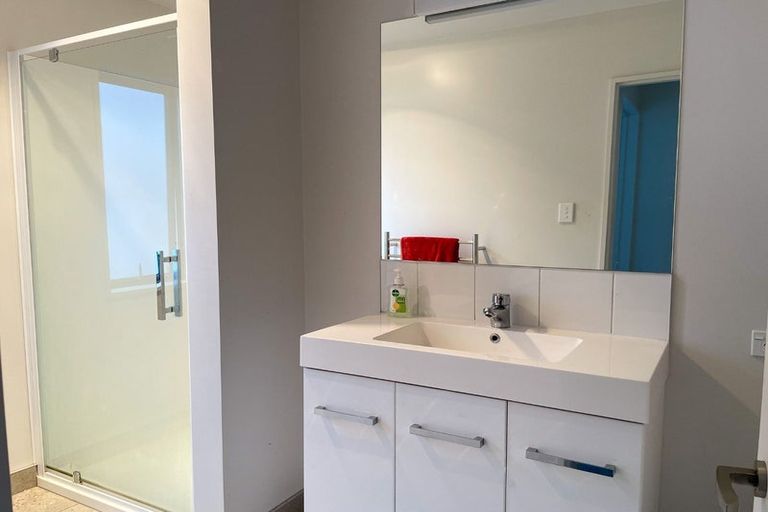 Photo of property in 9 Longueval Lane, Broomfield, Christchurch, 8042