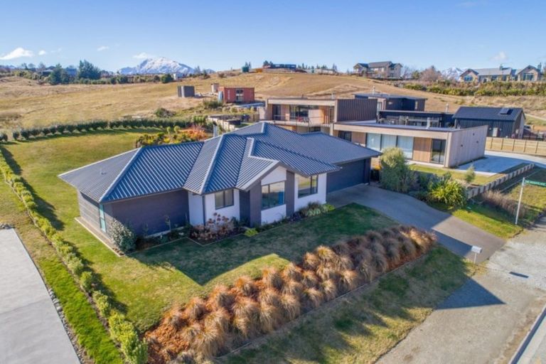 Photo of property in 218 Aubrey Road, Wanaka, 9305