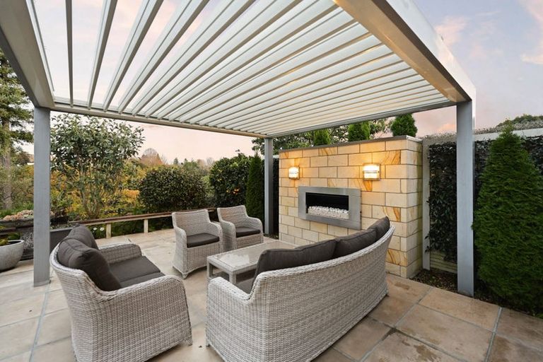 Photo of property in 4 Le Quesnoy Place, Cambridge, 3434