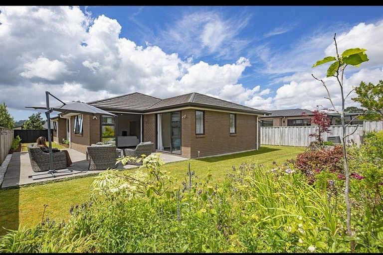 Photo of property in 12 Turpin Road, Riverhead, 0820