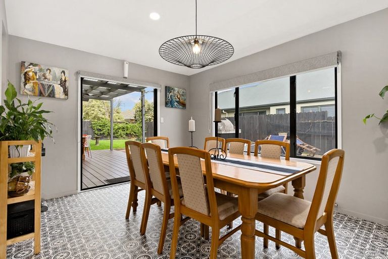 Photo of property in 9 Grosvenor Place, Rototuna, Hamilton, 3210