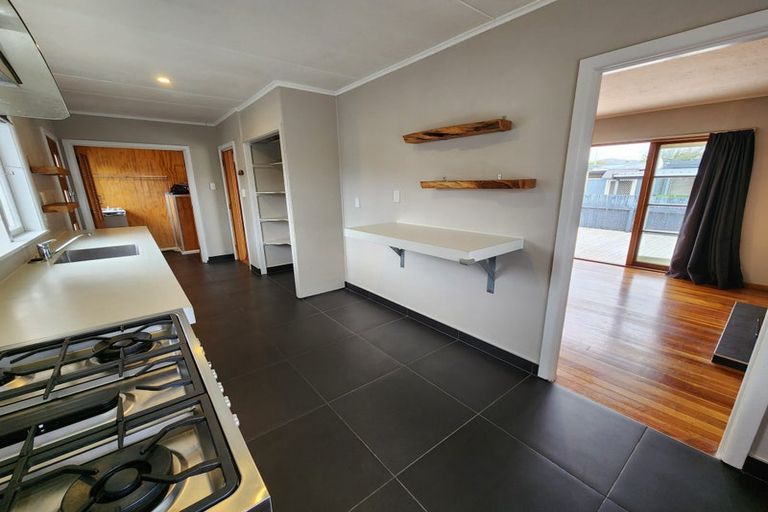 Photo of property in 13 O'connell Place, Havelock North, 4130