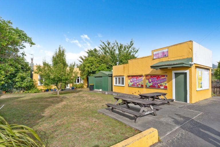 Photo of property in 76 Revans Street, Featherston, 5710
