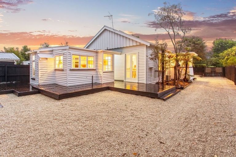 Photo of property in 18 Thornton Street, Mairehau, Christchurch, 8013