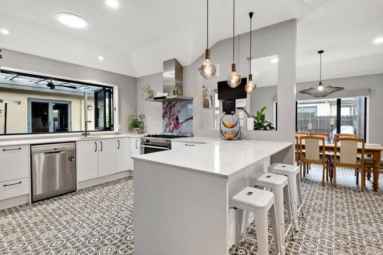 Photo of property in 9 Grosvenor Place, Rototuna, Hamilton, 3210