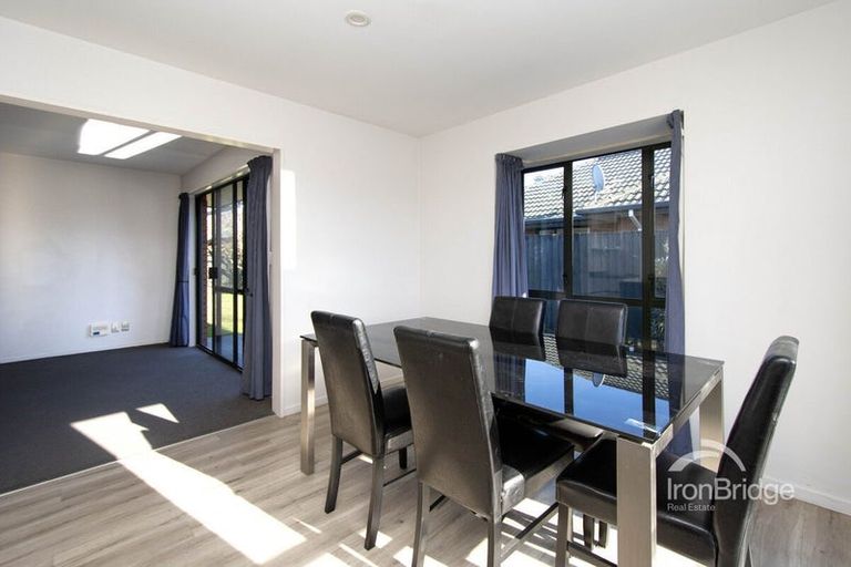 Photo of property in 58 Broadhaven Avenue, Parklands, Christchurch, 8083