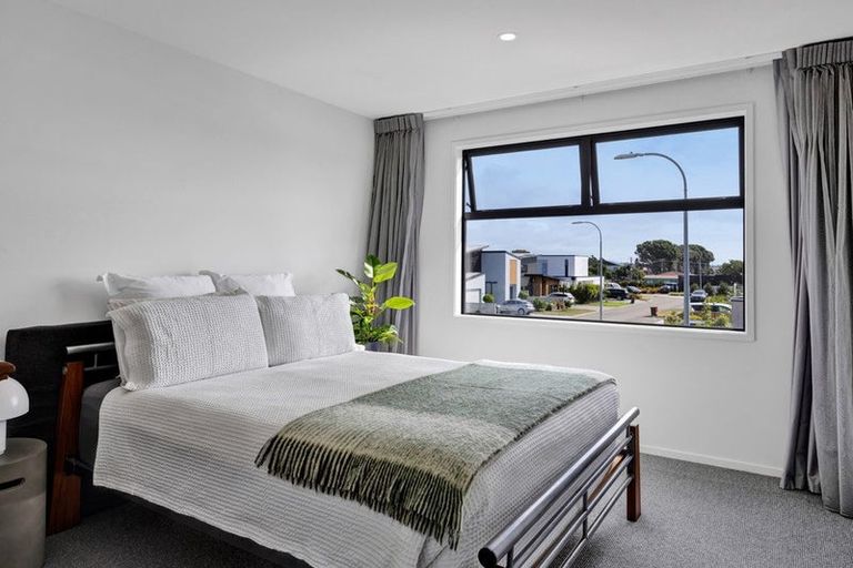 Photo of property in 12 Te Ara O Ngakeiha, Fitzroy, New Plymouth, 4312