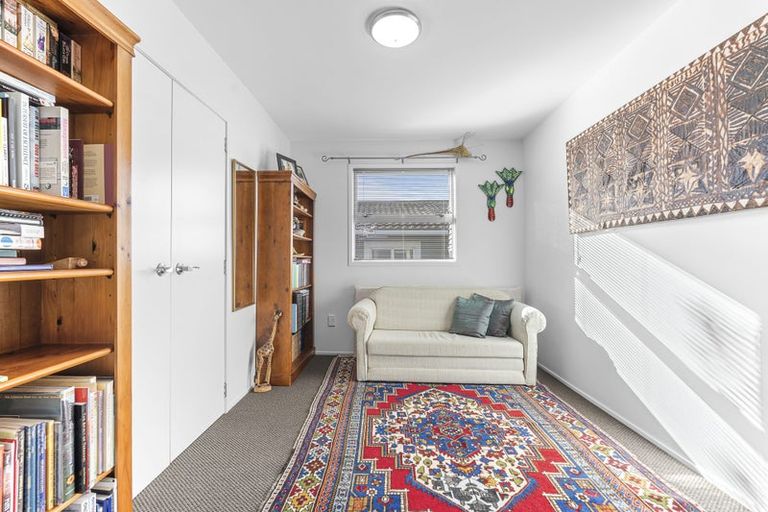 Photo of property in 72 Clemow Road, Fitzroy, New Plymouth, 4312