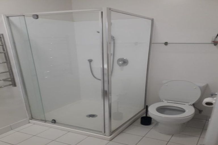 Photo of property in 16/7 Kelvin Hart Drive, East Tamaki, Auckland, 2013