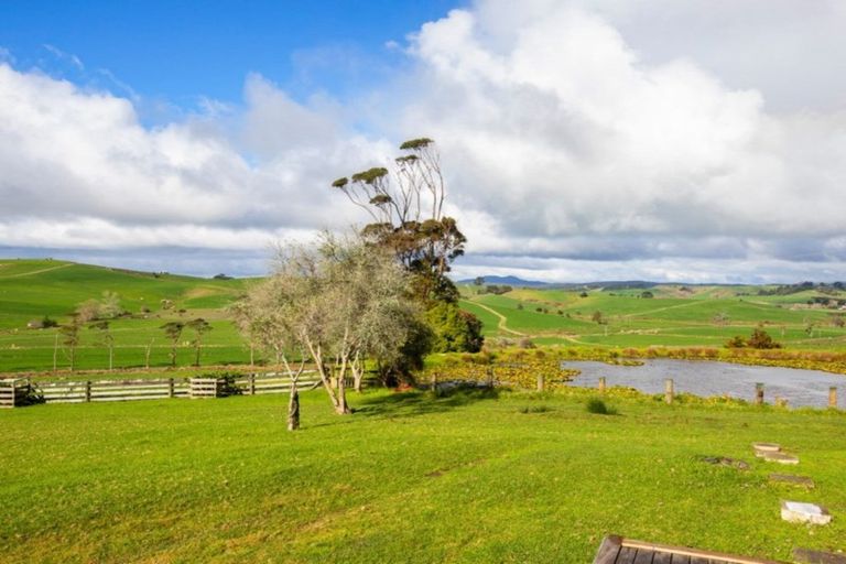 Photo of property in 84 Ocean View Road, Te Arai, Wellsford, 0974