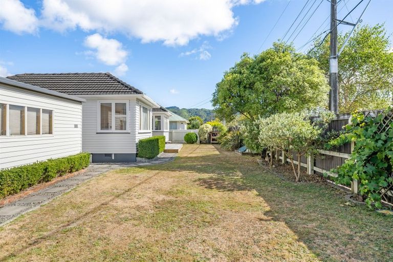 Photo of property in 30 Ranfurly Street, Trentham, Upper Hutt, 5018