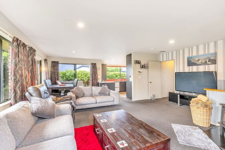 Photo of property in 1 Longfields Road, Brightwater, 7022