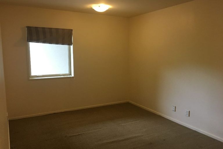 Photo of property in Luxford Villas, 201/72 Herald Street, Berhampore, Wellington, 6023