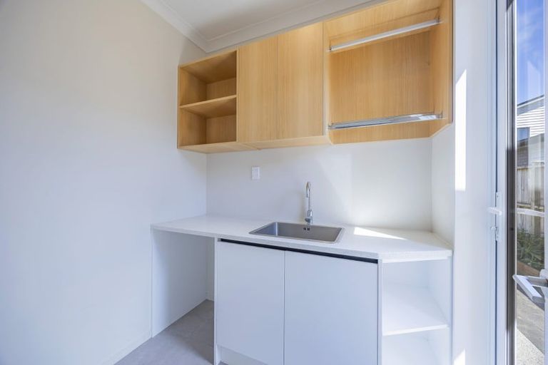 Photo of property in 3 Konoba Avenue, Kumeu, 0810