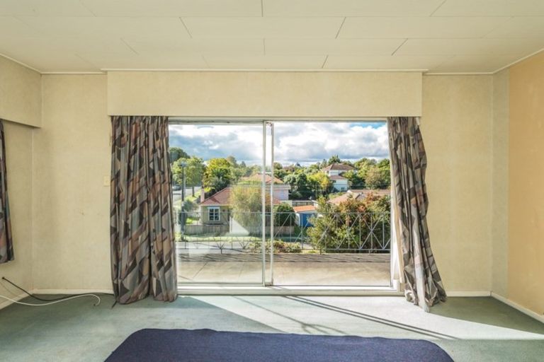 Photo of property in 73b Great North Road, Saint Johns Hill, Whanganui, 4501