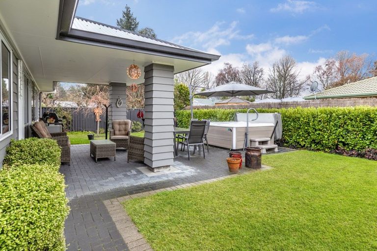 Photo of property in 71 Rangipoia Place, Turangi, 3334