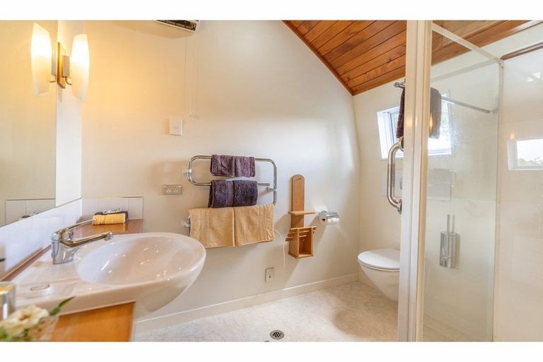 Photo of property in 89 Hone Heke Road, Kerikeri, 0230