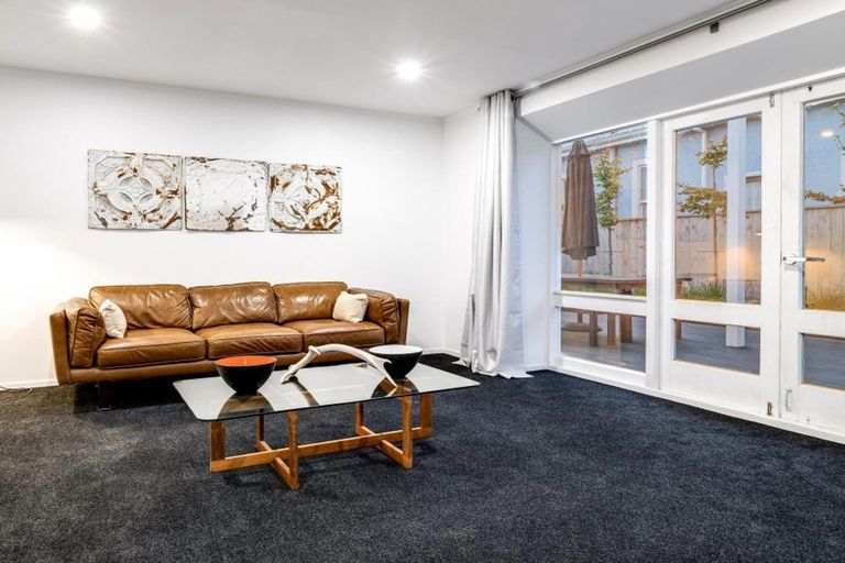 Photo of property in 3/65 Idris Road, Fendalton, Christchurch, 8052