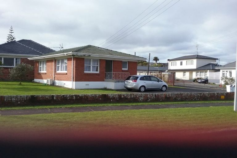 Photo of property in 1/9 Hill Road, Papatoetoe, Auckland, 2025