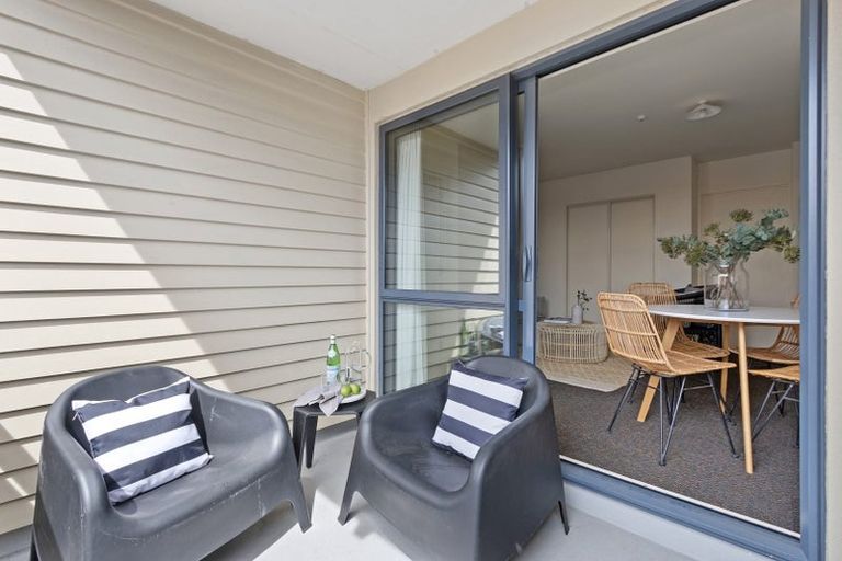 Photo of property in 1/12 London Street, Christchurch Central, Christchurch, 8013