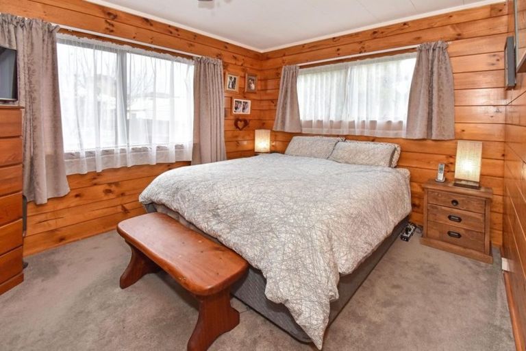 Photo of property in 156 Carnoustie Drive, Wattle Downs, Auckland, 2103