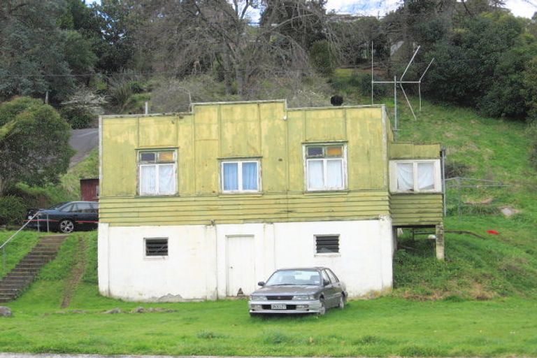 Photo of property in 108 Parawai Road, Thames, 3500