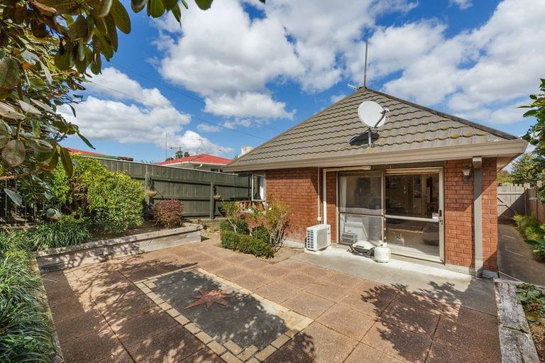 Photo of property in 417 Ruahine Street, Terrace End, Palmerston North, 4410