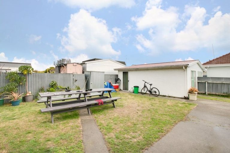 Photo of property in 144 Carlyle Street, Napier South, Napier, 4110
