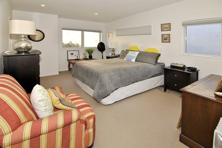 Photo of property in 36g Erlestoke Crescent, Churton Park, Wellington, 6037