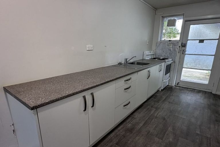 Photo of property in 483 Hereford Street, Linwood, Christchurch, 8011