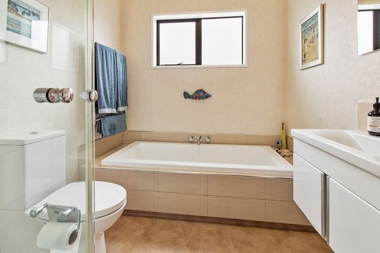 Photo of property in 18 Harborough Street, Watlington, Timaru, 7910