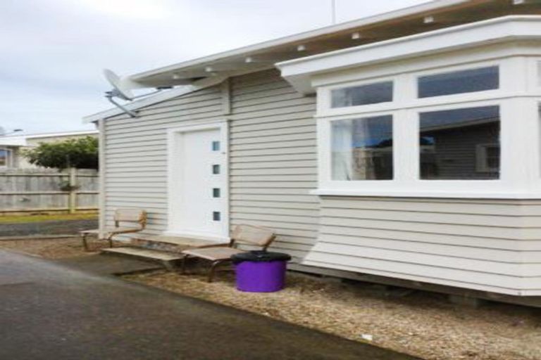Photo of property in 1a/24 Vine Street, Mangere East, Auckland, 2024