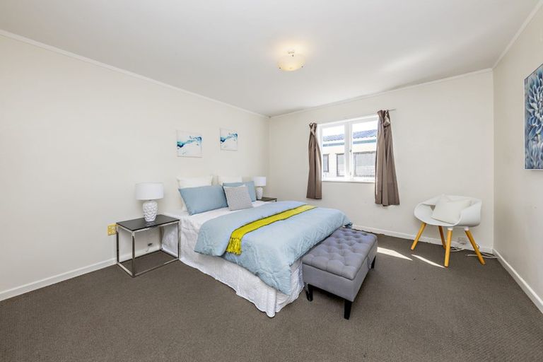 Photo of property in 1/31 Solveig Place, Randwick Park, Auckland, 2105