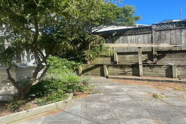 Photo of property in 44 Rothsay Road, Ngaio, Wellington, 6035