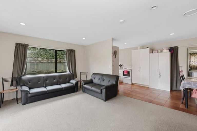 Photo of property in 134a Masters Avenue, Silverdale, Hamilton, 3216