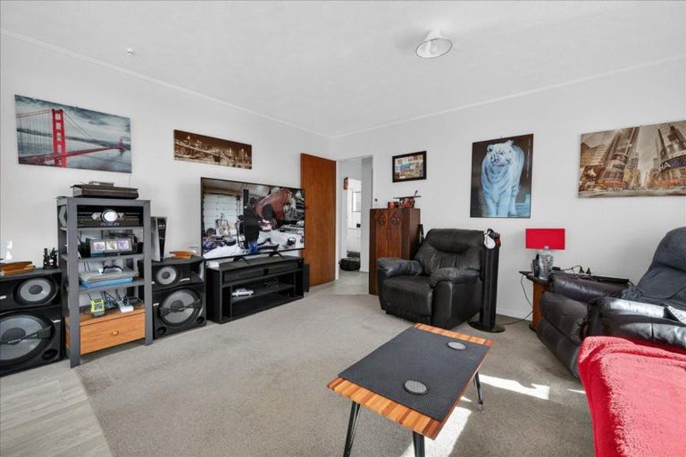 Photo of property in 11b Crombie Street, Bellevue, Tauranga, 3110