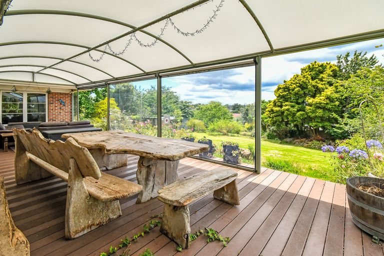 Photo of property in 6 Boundary Road, Opaheke, Papakura, 2113