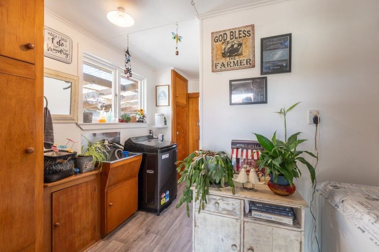 Photo of property in 15 Mcquarrie Street, Kingswell, Invercargill, 9812