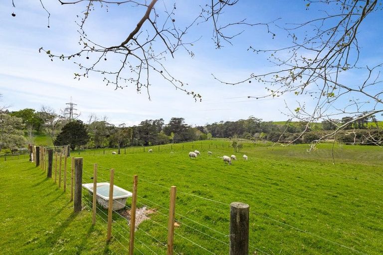 Photo of property in 56 Aubrey Road, Stillwater, Silverdale, 0993