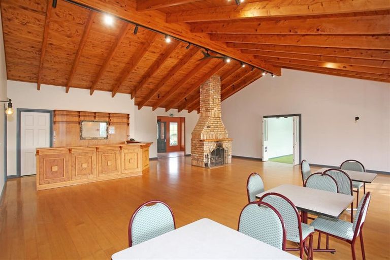 Photo of property in 59 Chamberlain Road, Bombay, 2675