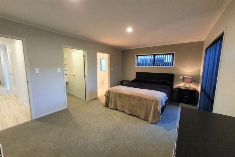 Photo of property in 24 Mary-ellen Place, Coromandel, 3506