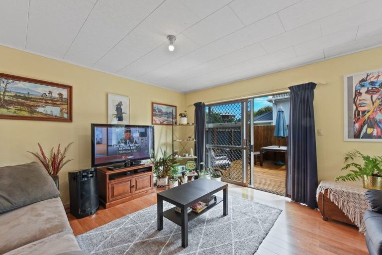 Photo of property in 2/11 Collingwood Street, The Wood, Nelson, 7010