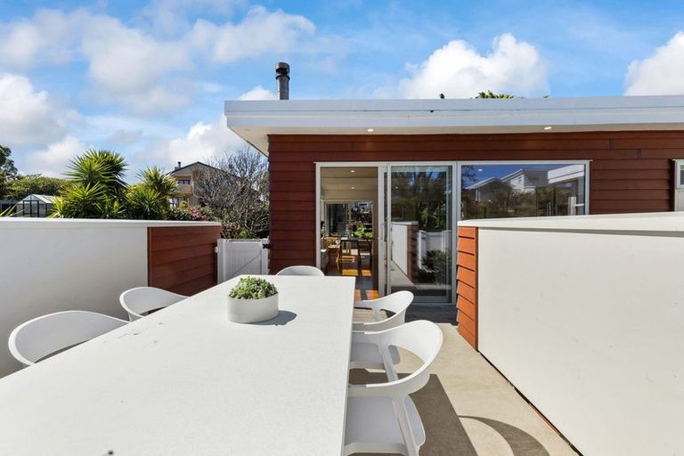 Photo of property in 102 Rosetta Road, Raumati South, Paraparaumu, 5032